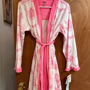 Pink and White Kids size 12 / 14 Wicked Robe NWT